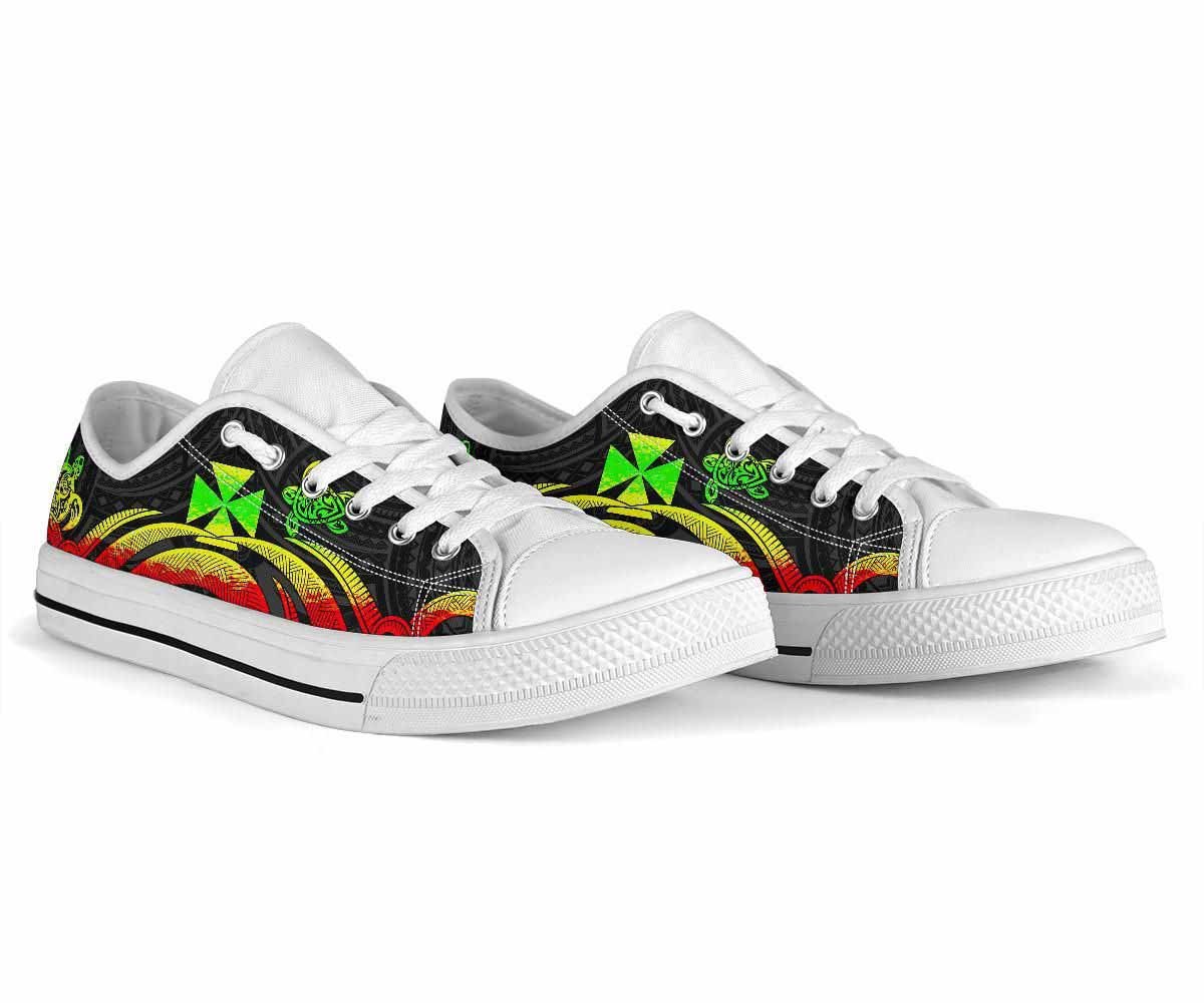 Wallis and Futuna Low Top Canvas Shoes - Reggae Tentacle Turtle