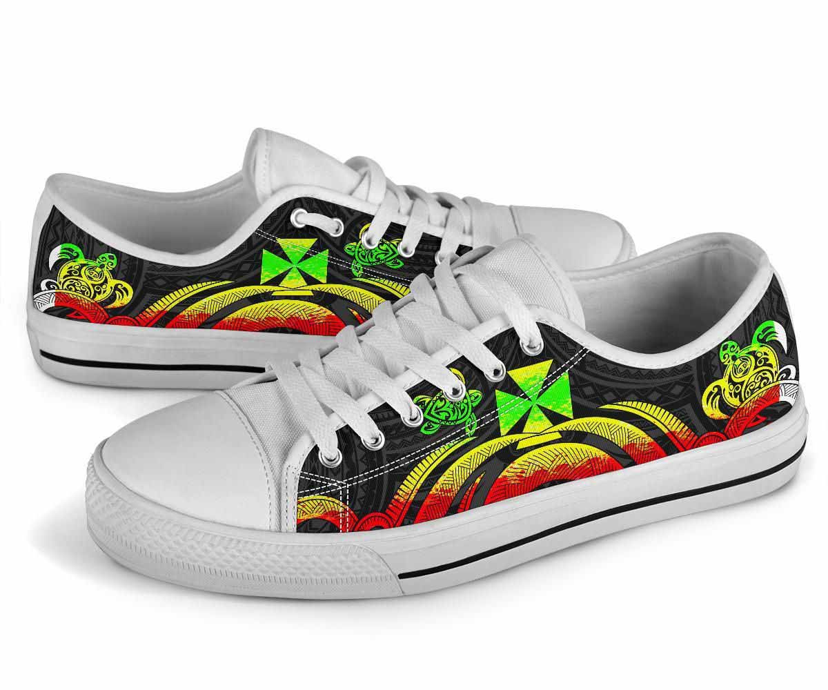 Wallis and Futuna Low Top Canvas Shoes - Reggae Tentacle Turtle