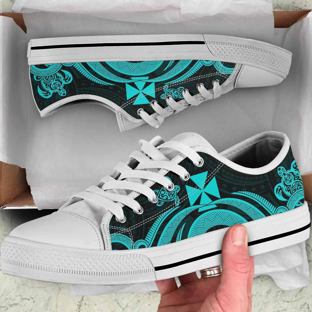 Wallis and Futuna Low Top Canvas Shoes - Turquoise Tentacle Turtle