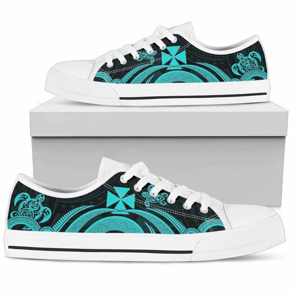 Wallis and Futuna Low Top Canvas Shoes - Turquoise Tentacle Turtle
