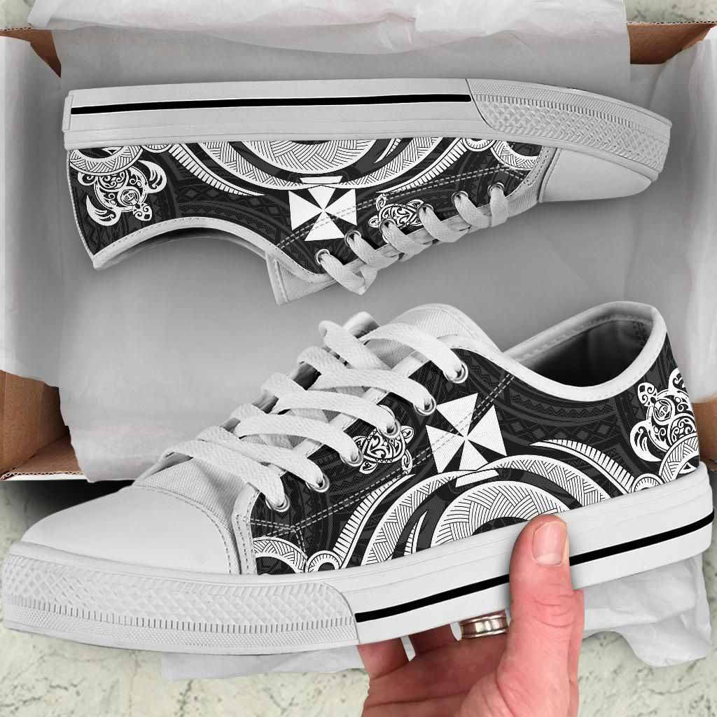 Wallis and Futuna Low Top Canvas Shoes - White Tentacle Turtle