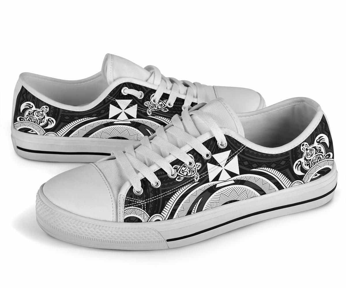 Wallis and Futuna Low Top Canvas Shoes - White Tentacle Turtle