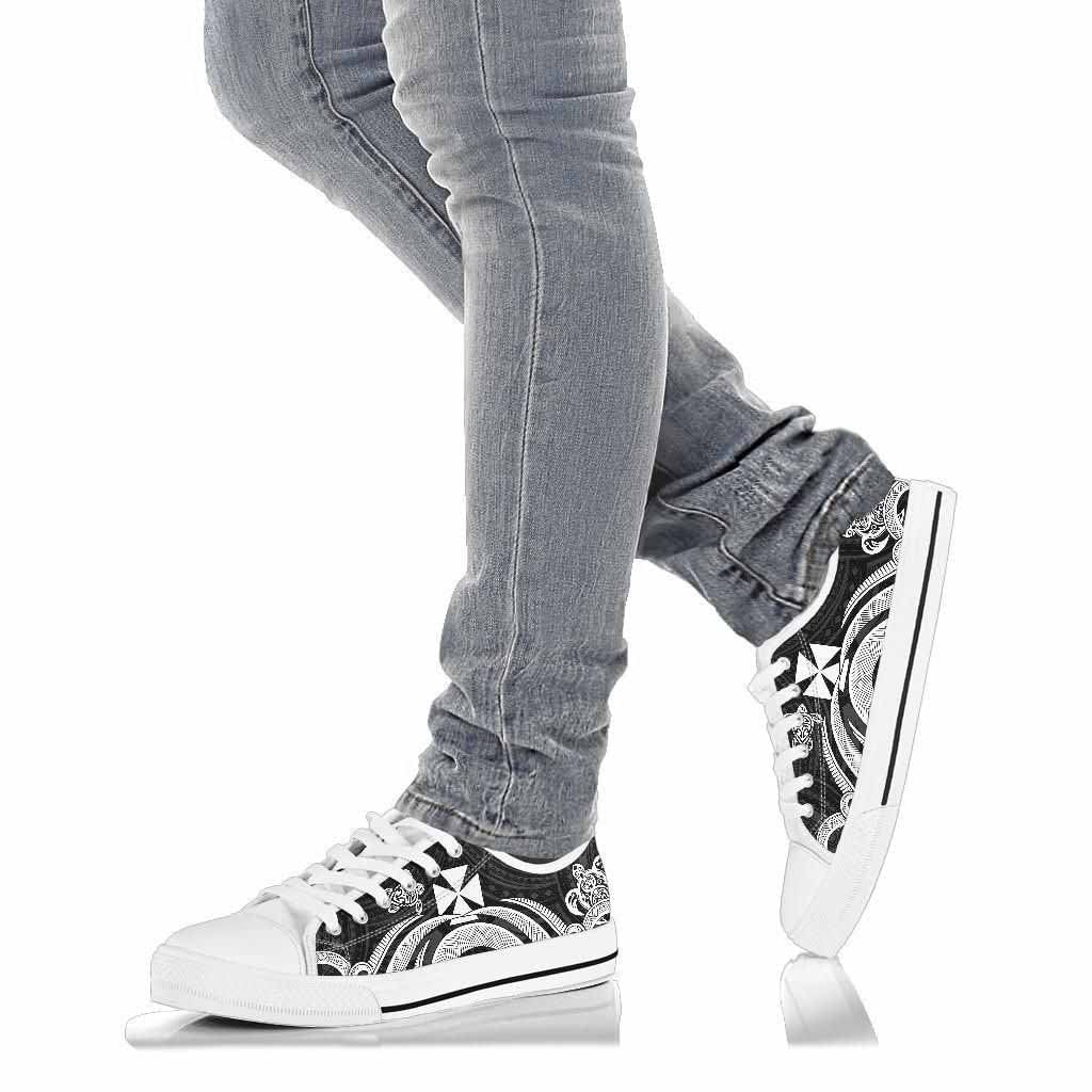 Wallis and Futuna Low Top Canvas Shoes - White Tentacle Turtle