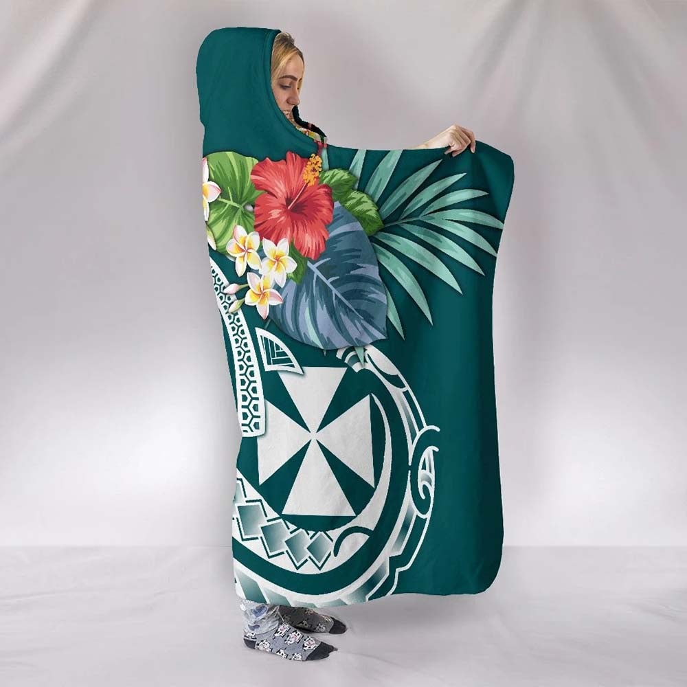 Wallis and Futuna Polynesian Hooded Blanket - Summer Plumeria (Turquoise)