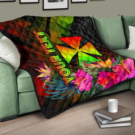 Wallis and Futuna Polynesian Personalised Premium Quilt - Hibiscus and Banana Leaves
