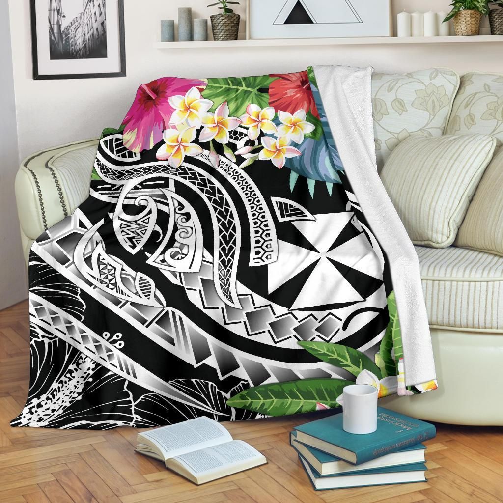 Wallis and Futuna Polynesian Premium Blanket - Summer Plumeria (Black)