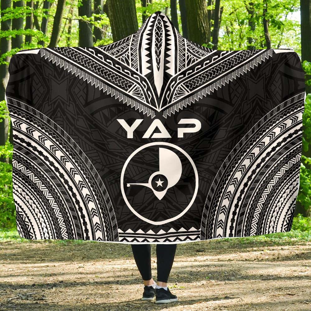 Yap Polynesian Chief Hooded Blanket - Black Version