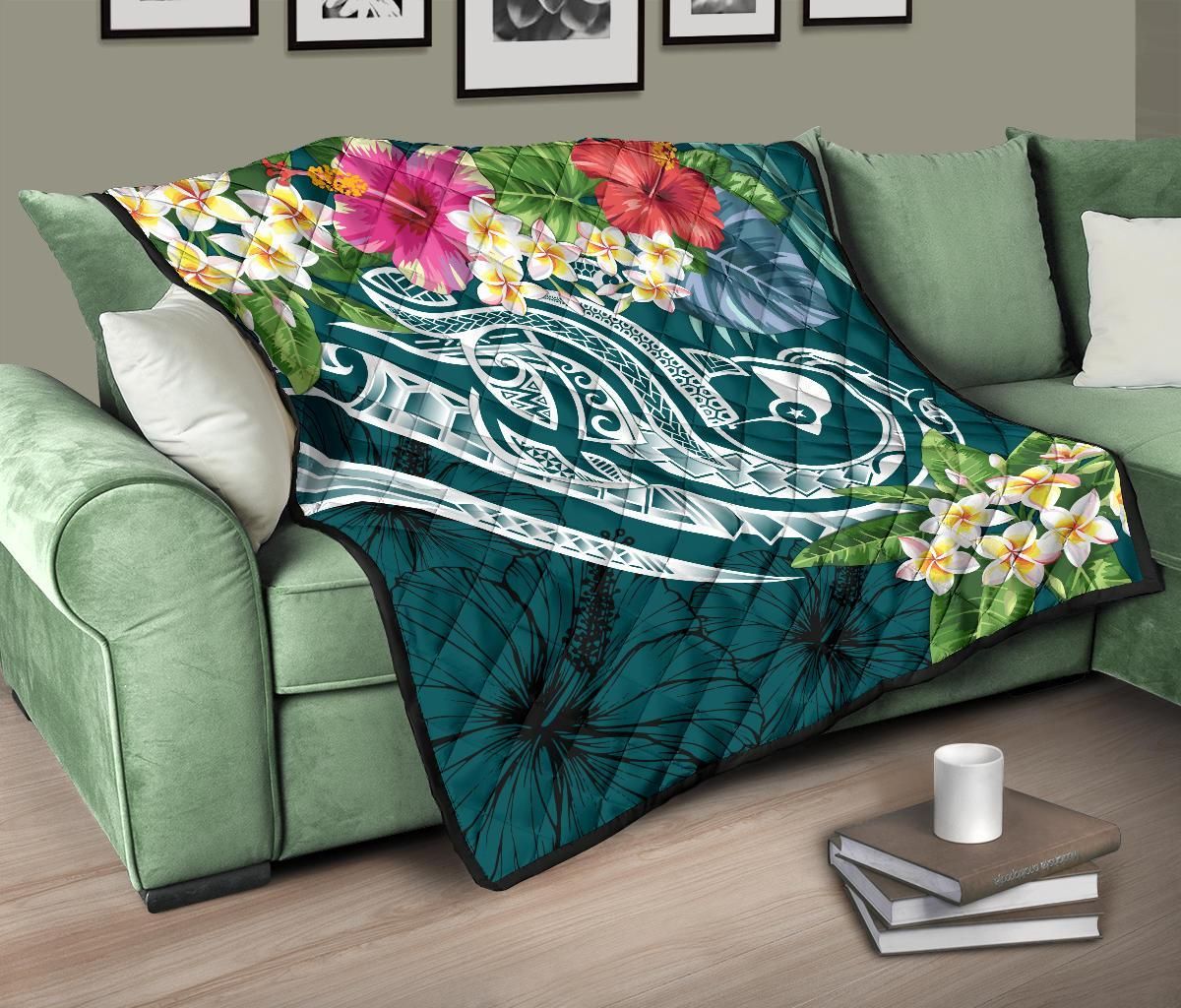 YAP Polynesian Premium Quilt - Summer Plumeria (Turquoise)