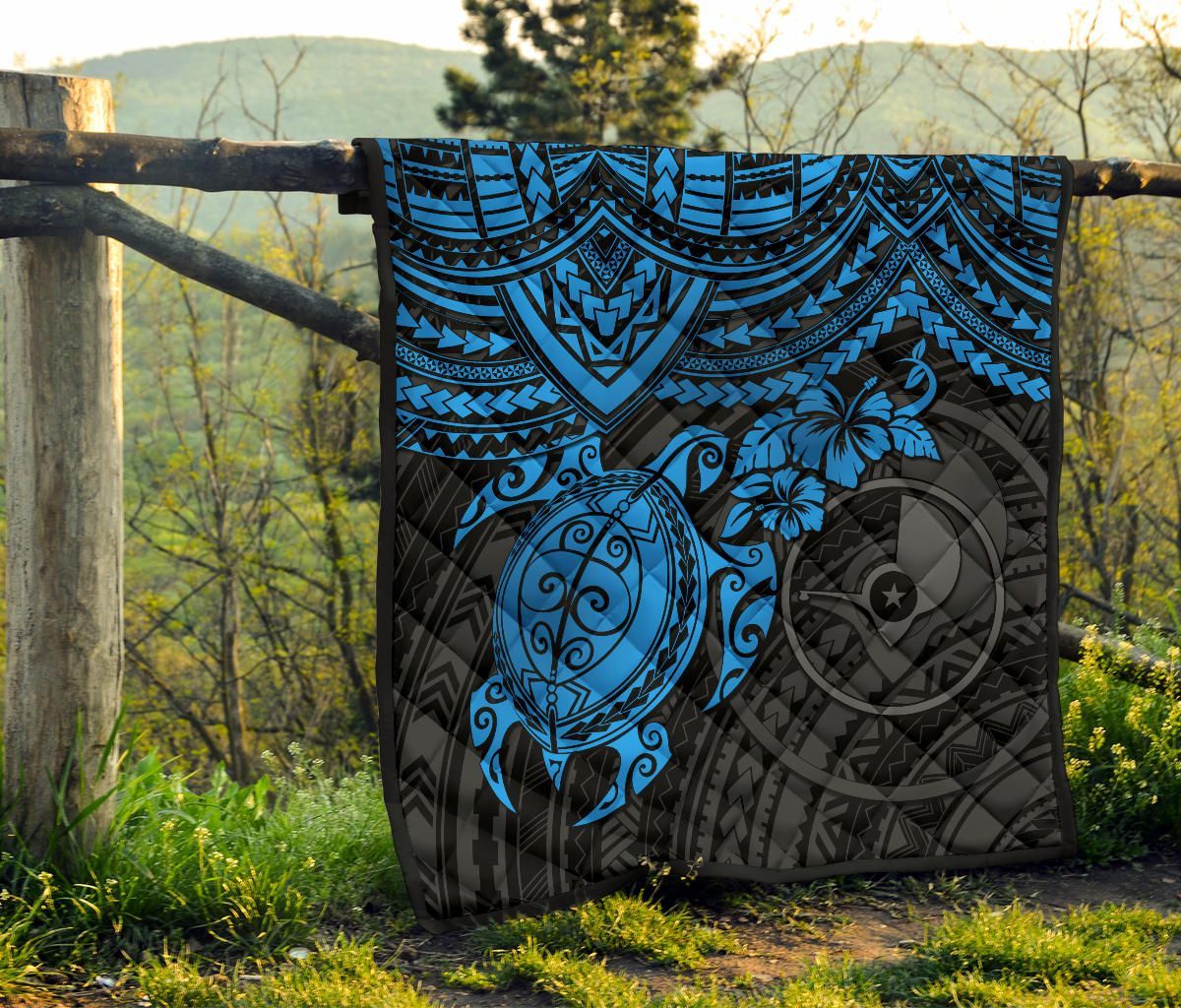 Yap Polynesian Premium Quilt - Blue Turtle