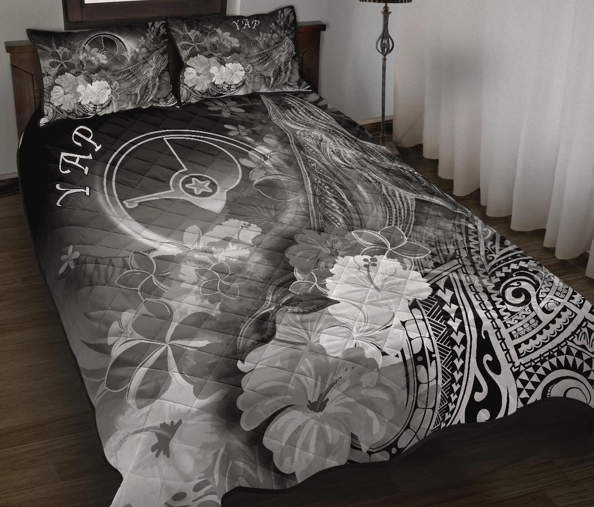 Yap Quilt Bed Set - Humpback Whale with Tropical Flowers (White)