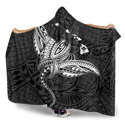 Hawaii Hooded Blanket Hawaiian Map Polynesian Tribal Ray Tattoo