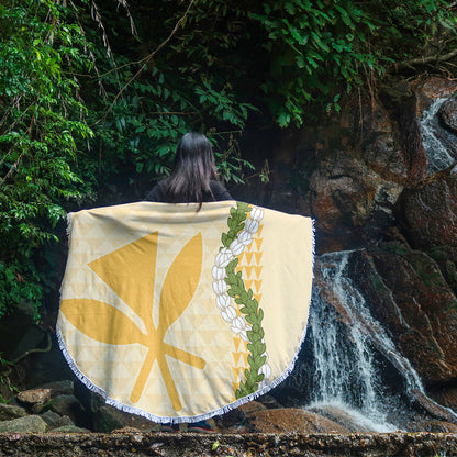Hawaii Beach Blanket Kanaka Maoli Puakenikeni Maile Flower Lei