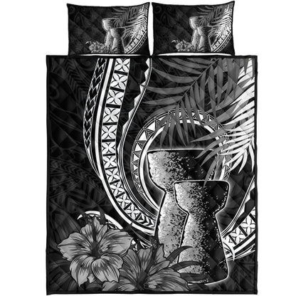 Guam Quilt Bed Set Tribal Latte Stone Tropical Style