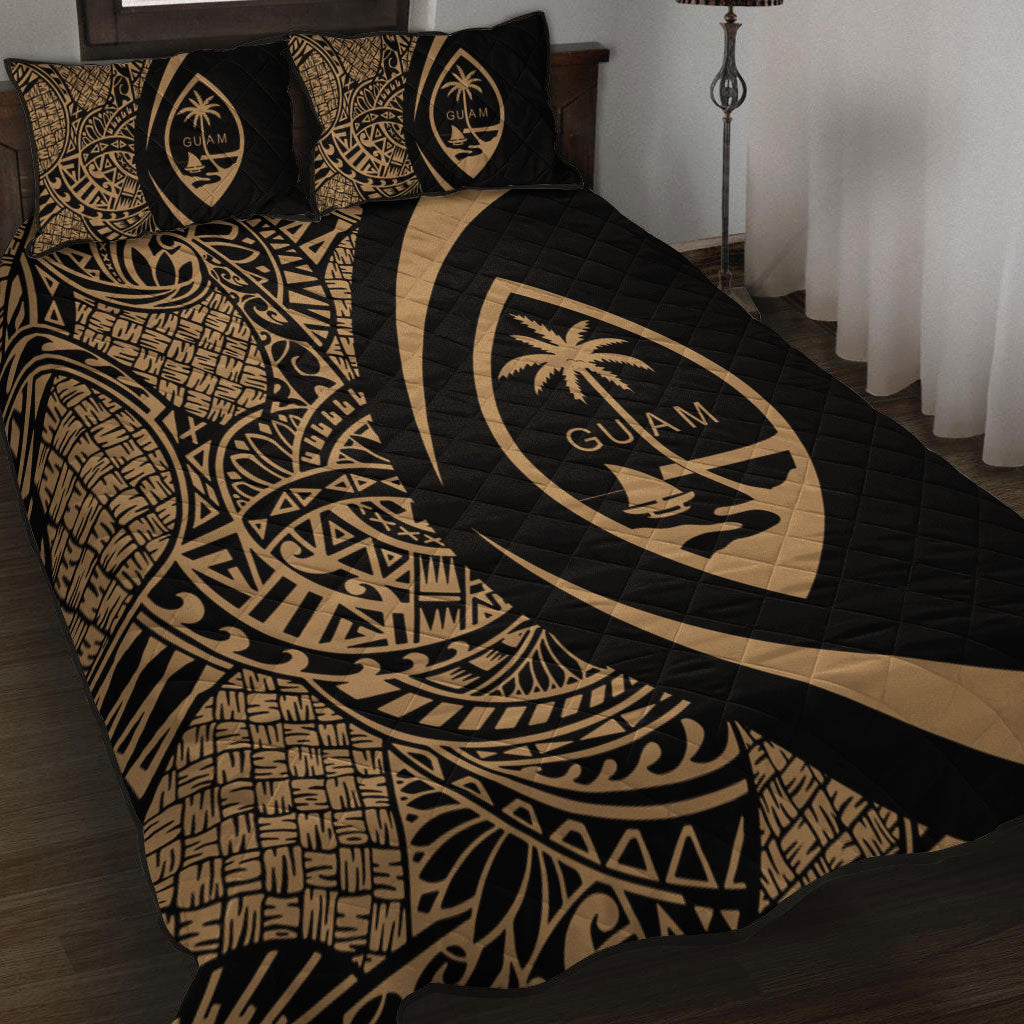 Guam Quilt Bed Set Lauhala Gold Circle Style