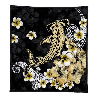 Hawaii Premium Quilt Hammerhead Shark Gold Tropical