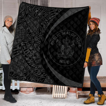 Niue Premium Quilt Lauhala Gray Circle Style