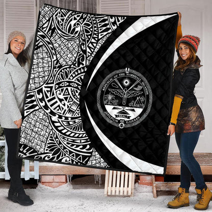 Marshall Islands Premium Quilt Lauhala White Circle Style