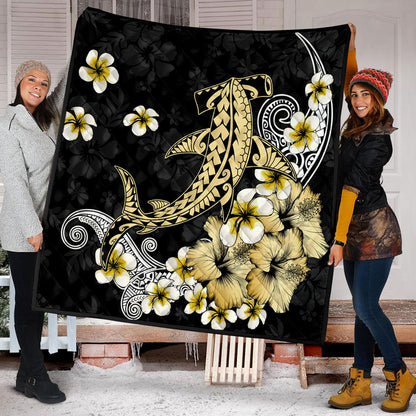 Hawaii Premium Quilt Hammerhead Shark Gold Tropical