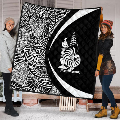 New Caledonia Premium Quilt Lauhala White Circle Style