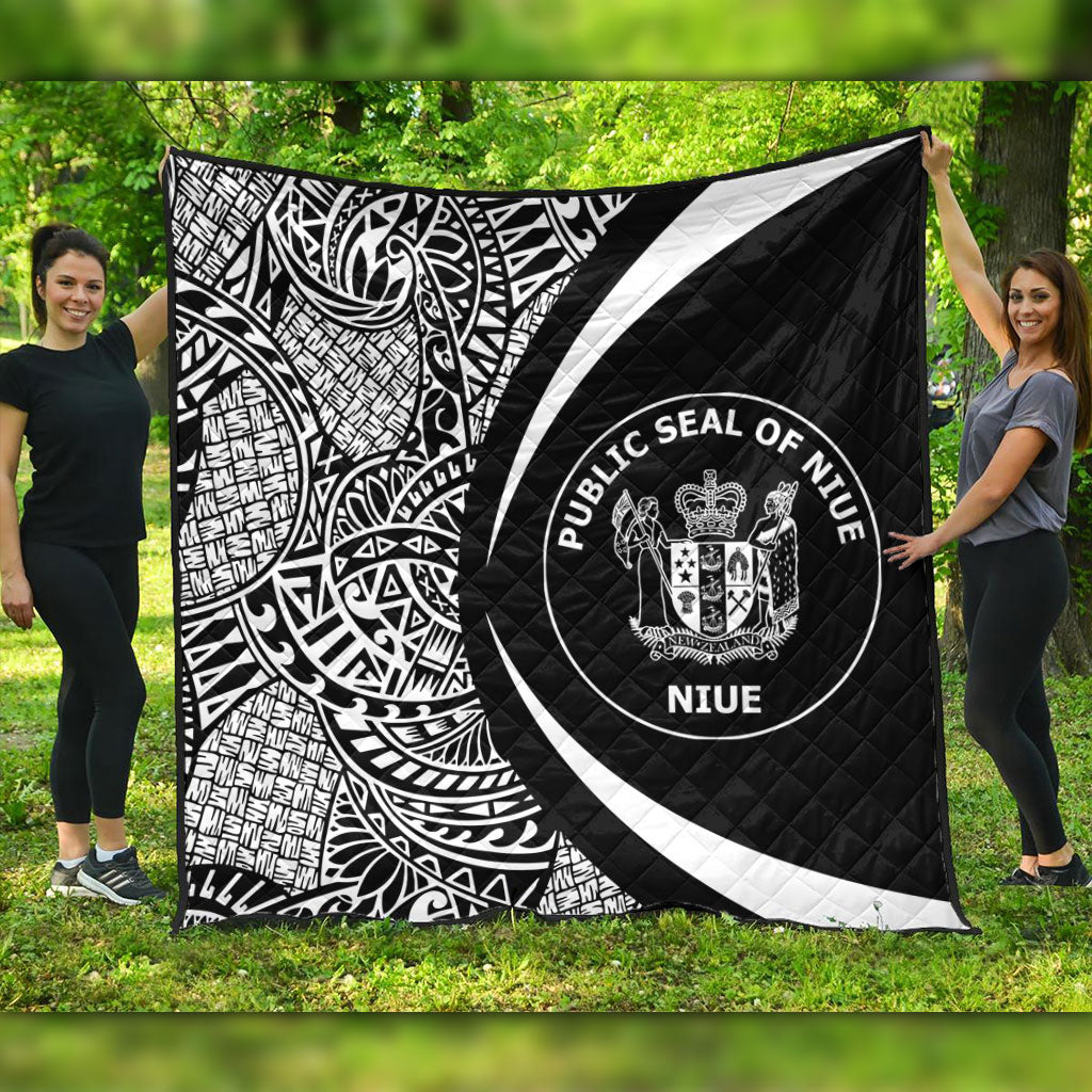 Niue Premium Quilt Lauhala White Circle Style