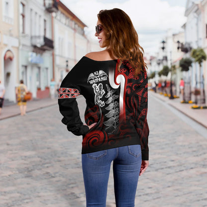 New Zealand Gradient Off Shoulder Sweatshirt - Maori Tino Rangatiratanga With Lizard And Silver Fern