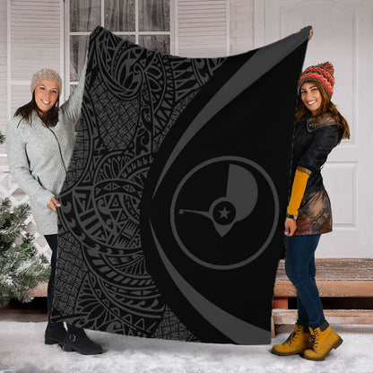 Yap State Premium Blanket Lauhala Gray Circle Style