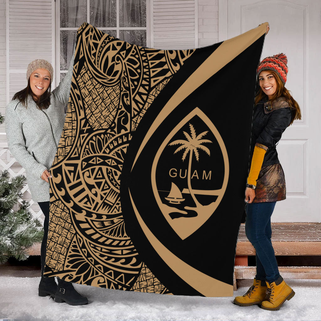 Guam Premium Blanket Lauhala Gold Circle Style