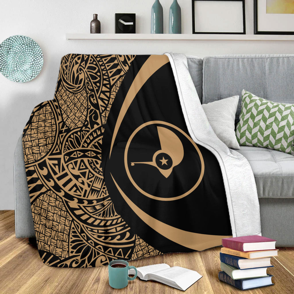 Yap State Premium Blanket Lauhala Gold Circle Style