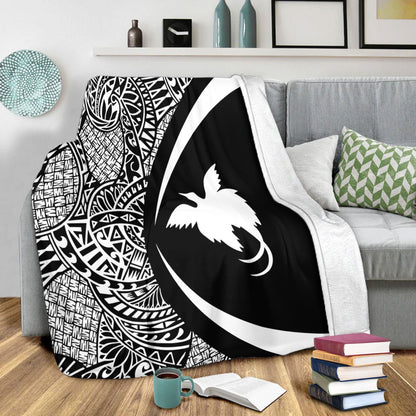 Papua New Guinea Premium Blanket Lauhala White Circle Style