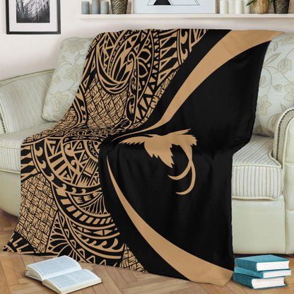 Papua New Guinea Premium Blanket Lauhala Gold Circle Style