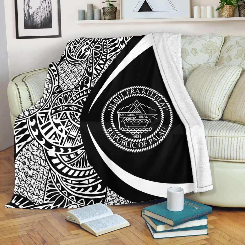 Palau Premium Blanket Lauhala White Circle Style