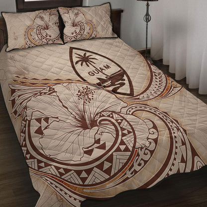 Guam Quilt Bed Set Hibiscus Flower Vintage Style