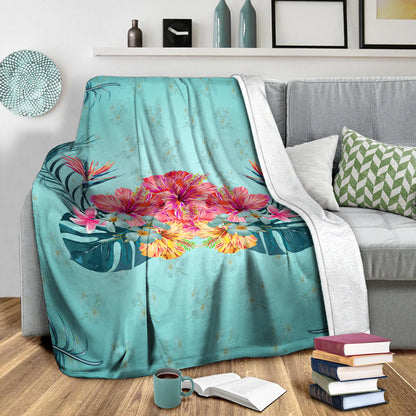 Hawaii Premium Blanket Flower Hibicus Plumeria Centre