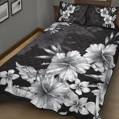 Hawaii Quilt Bed Set Hibiscus B&W
