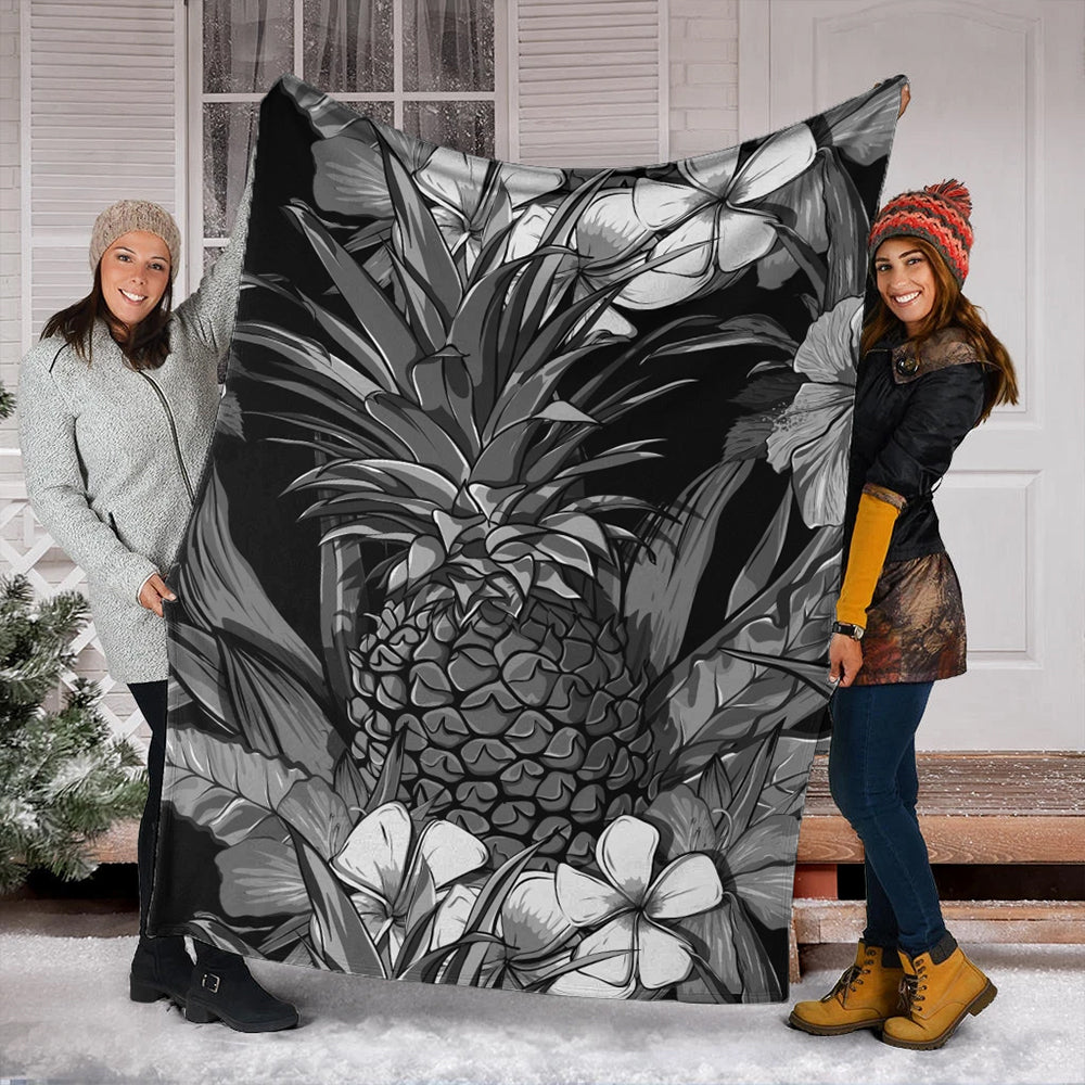 Hawaii Premium Blanket Pineapple Hibiscus Black And White