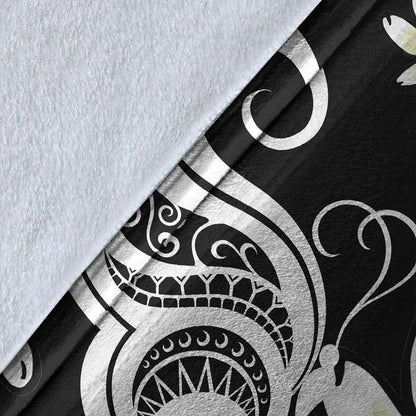 Hawaii Premium Blanket Plumeria Butterfly