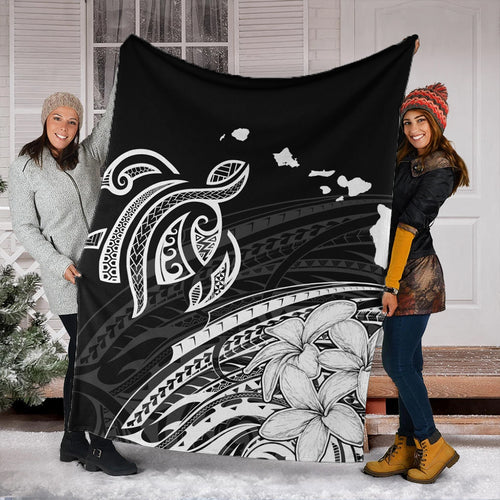 Hawaii Premium Blanket Turtle Polynesian Map Plumeria White
