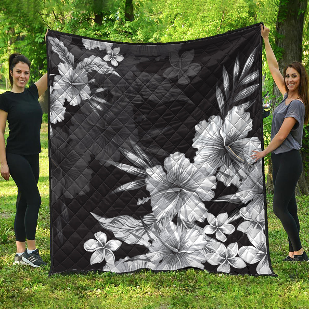Hawaii Premium Quilt Hibiscus And Plumeria B&W