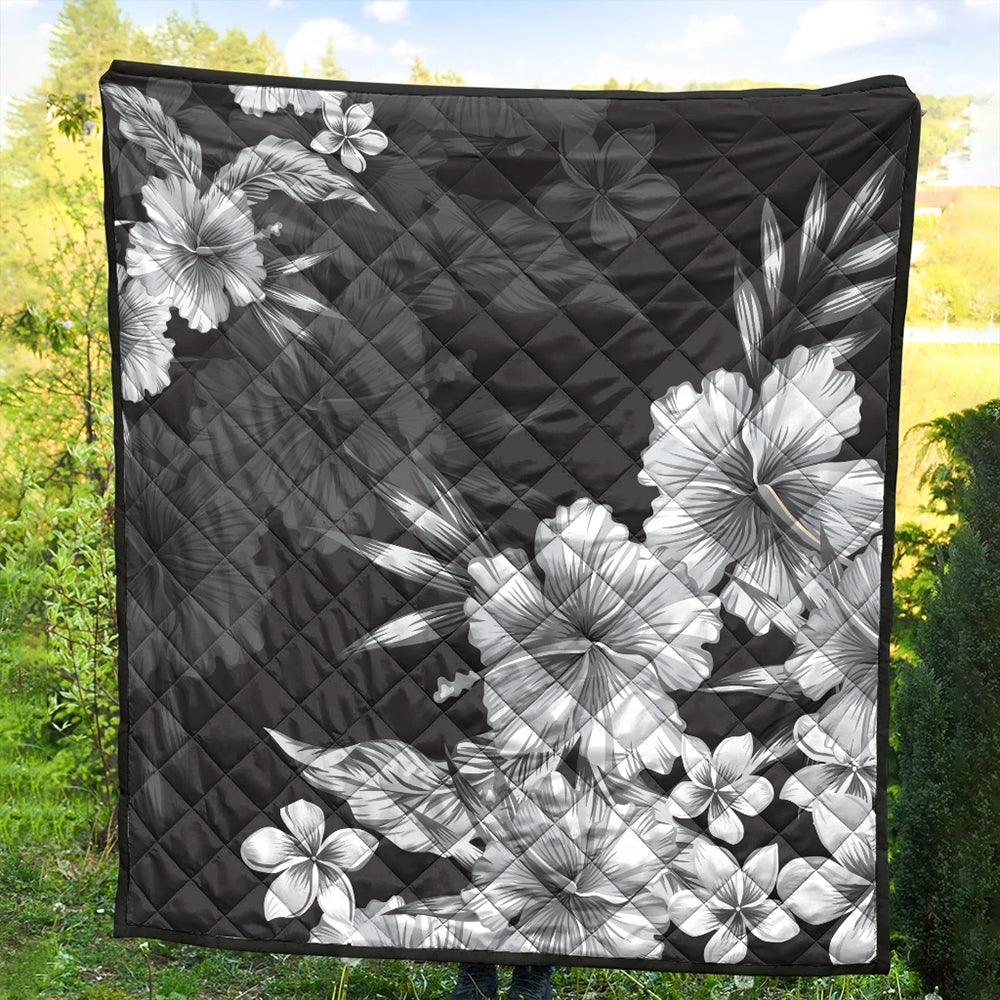 Hawaii Premium Quilt Hibiscus And Plumeria B&W