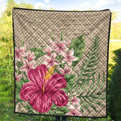 Hawaii Premium Quilt Hibiscus Plumeria Palm Leaves Lauhala Background Polynesian