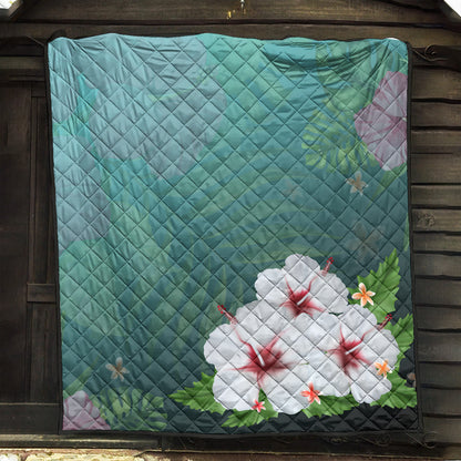 Hawaii Premium Quilt Hibiscus White Flower Gleeful