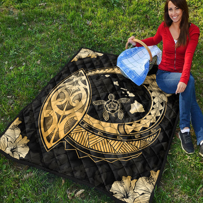 Hawaii Premium Quilt Map Honu Hibiscus Polynesian Gold