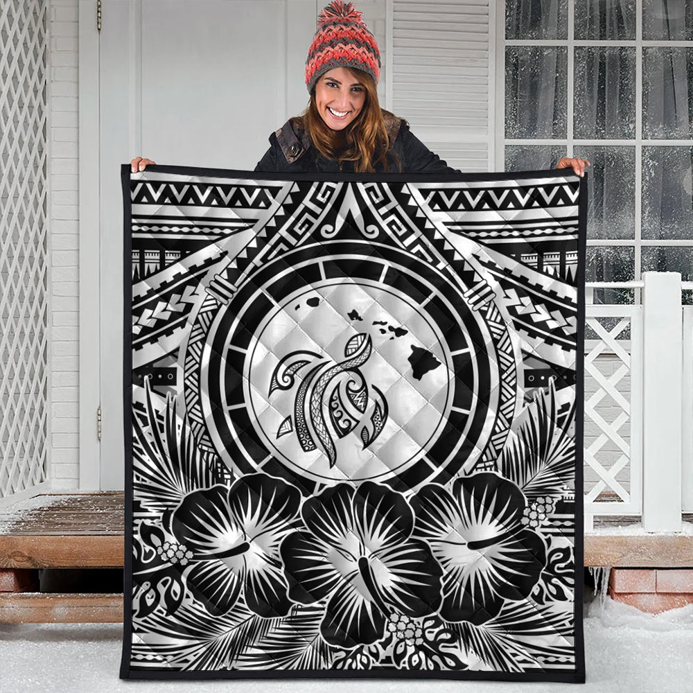 Hawaii Premium Quilt Map Honu Hibiscus Polynesian White