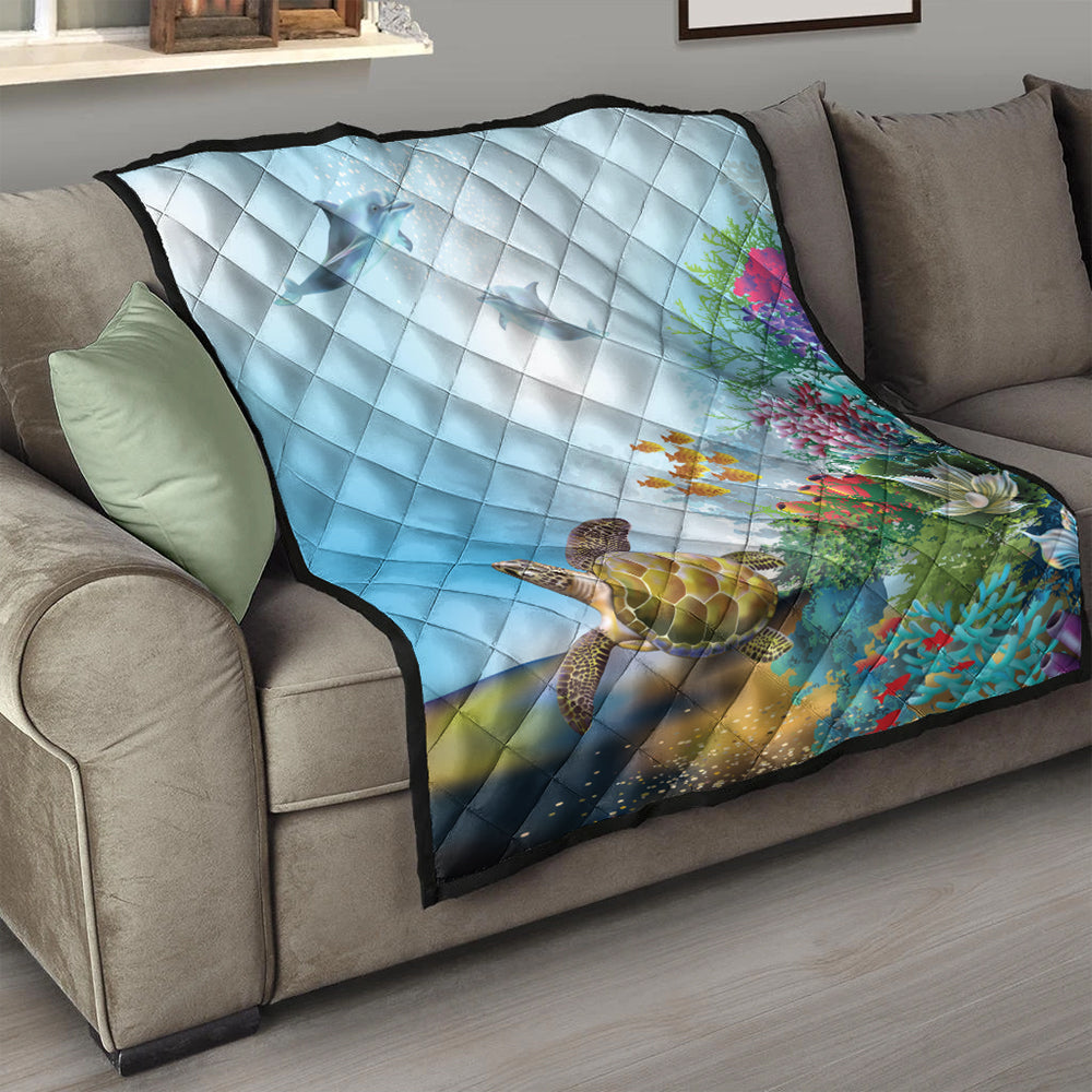 Hawaii Premium Quilt Ocean Cartoon