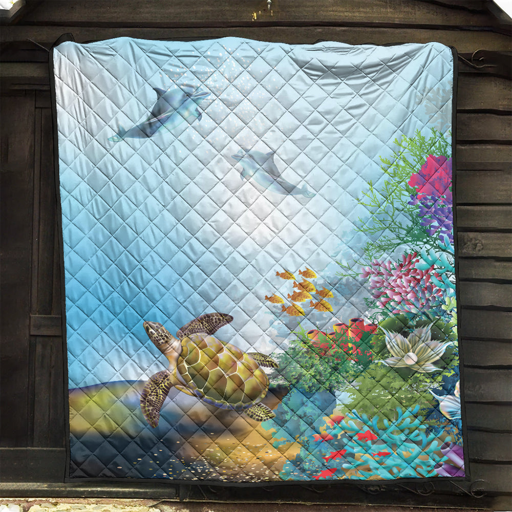 Hawaii Premium Quilt Ocean Cartoon