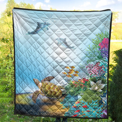 Hawaii Premium Quilt Ocean Cartoon