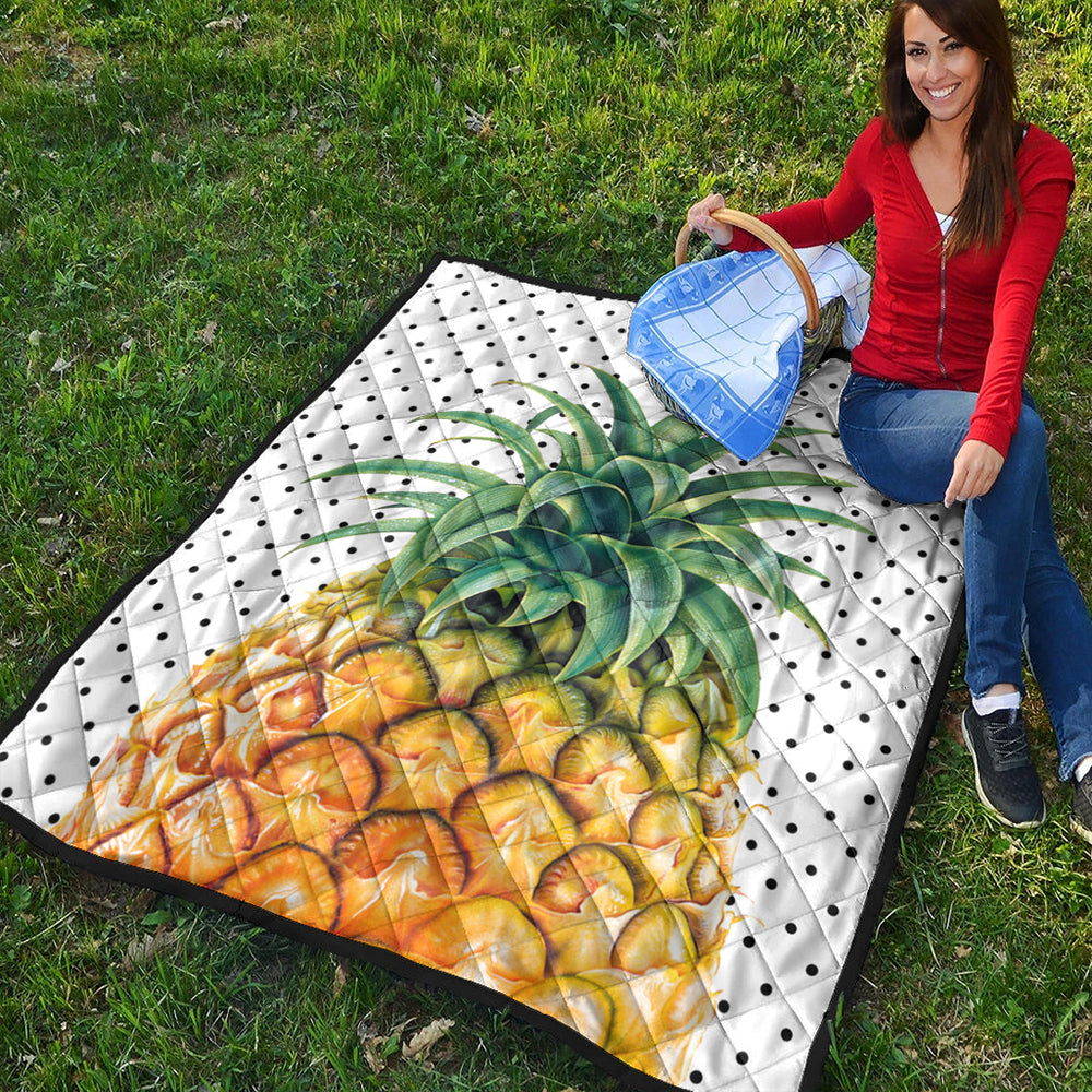 Hawaii Premium Quilt Pineapple Dottie