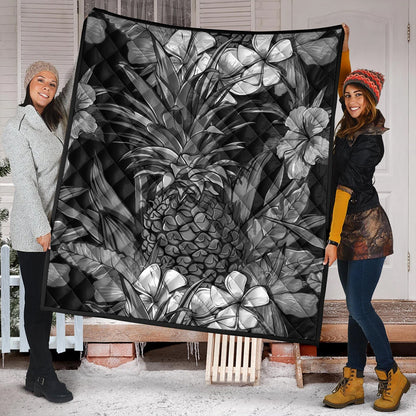 Hawaii Premium Quilt Pineapple Hibiscus Black And White