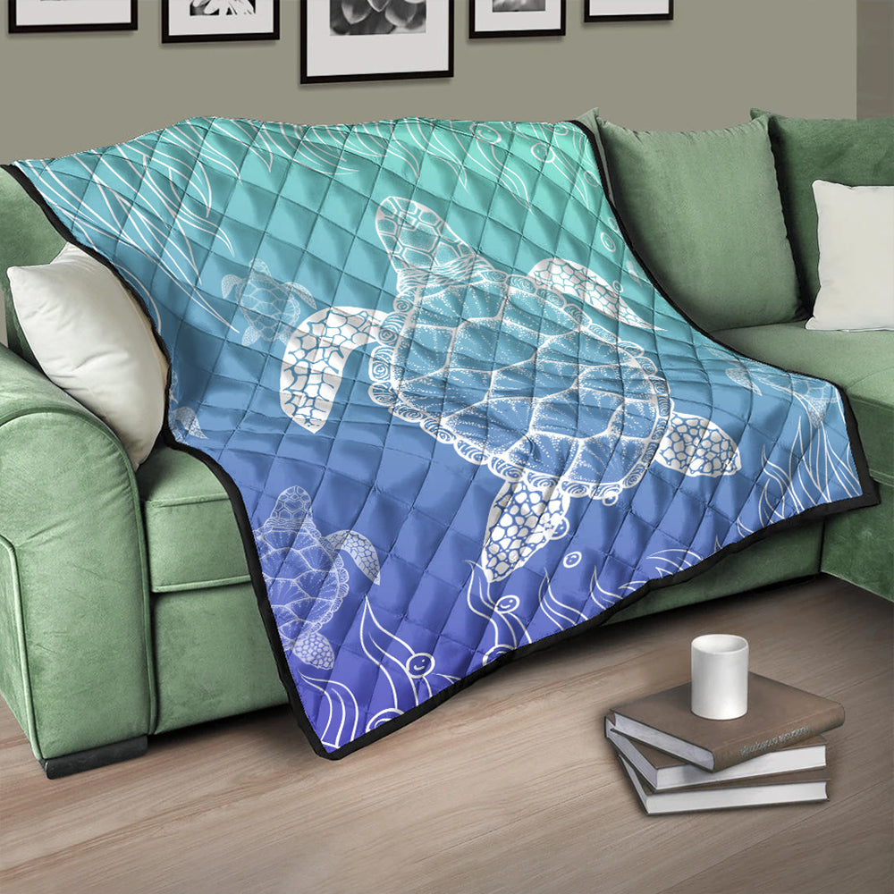Hawaii Premium Quilt Turtle Gardiant Background