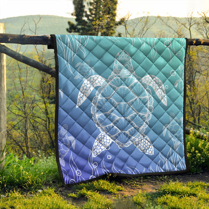 Hawaii Premium Quilt Turtle Gardiant Background